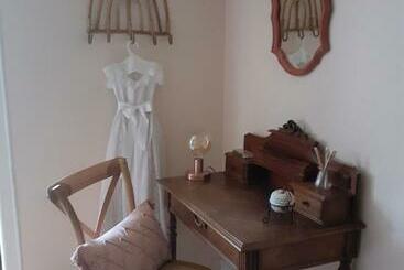 דירות לתיירים Le Peu Ty Cottage