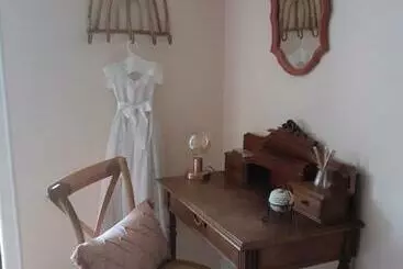 ツーリストアパートメント Le Peu Ty Cottage