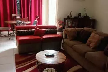 آپارتمان‌های توریست‌ها Royal Exquisite Deluxe