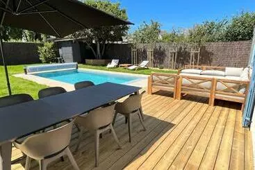 Turistihuoneistot Maison De Famille Avec Piscine