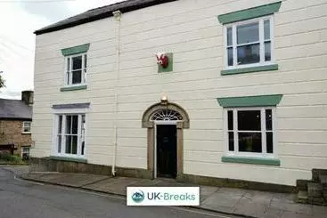 ツーリストアパートメント The Historic Bulls Head Grade Ii Listed