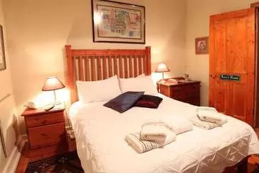 פנסיון The Old Trading Post