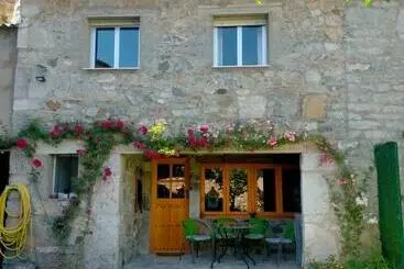 ツーリストアパートメント Bajo Los Nidos 2