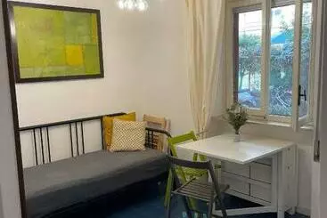 Apartamenty turystyczne Casa Crilu