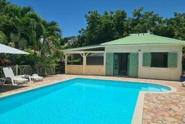 ツーリストアパートメント Kaz An Fanmi