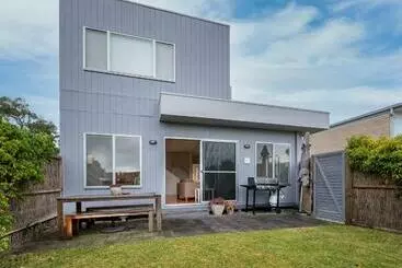 ツーリストアパートメント Coastal Retreat Inverloch Linen Included Free Wifi