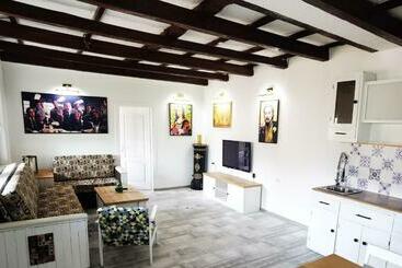 Apartamentos turísticos Old Town Apartment