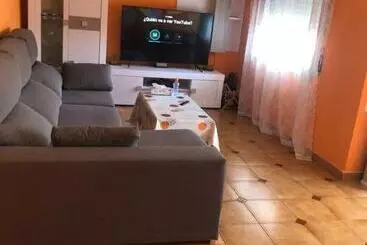 ツーリストアパートメント Piso 3 Habitaciónes