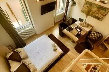 Apartamenty turystyczne Vialunga Apartment In The Old Town