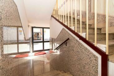 ツーリストアパートメント Angeletti Home