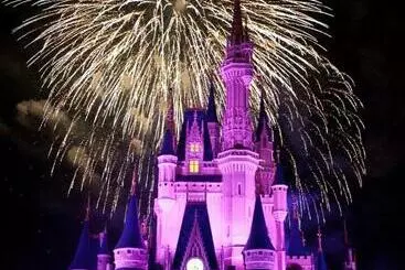 Turistihuoneistot Cozy Suites 4 Less