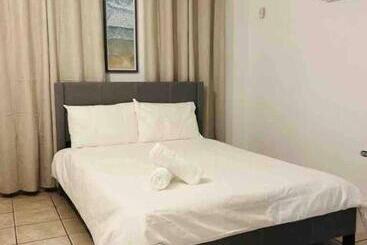 آپارتمانهای توریستها Life Is Good