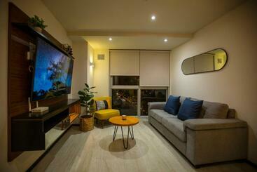 관광객 아파트 Modern Apartment In Luxury Building