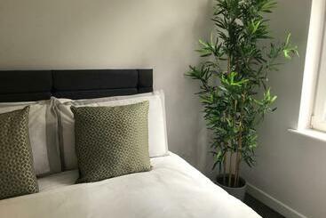 شقق خاصة سياحية 1bed Golfhill Cottage