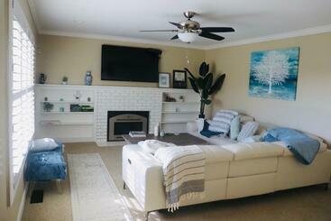 Жильё для туристов Casa Esperanza. Peaceful Get Away W/hot Tub