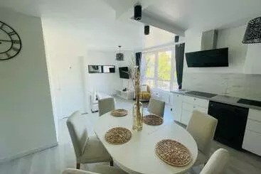 Pisos turísticos Appartement Charmant Cocon Plus