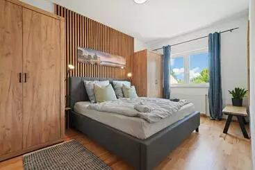 Turistihuoneistot Fewo In La   Ferienwohnung Mit 2 Schlafzimmer Am Bodensee