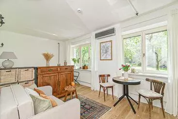 آپارتمان‌های توریست‌ها Cozy Studio In The Heart Of Vilnius Old Town