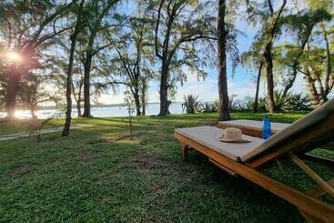 آپارتمان‌های توریست‌ها Shanti Villa