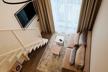 Vakantie-appartementen Stay In Kaunas & Radio City Free Parking