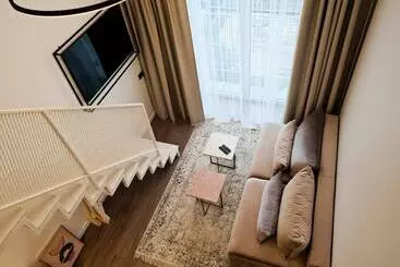 آپارتمان‌های توریست‌ها Stay In Kaunas & Radio City   Free Parking