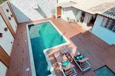 Turistihuoneistot Casa Com Piscina Em Frente à Praia Do Santinho