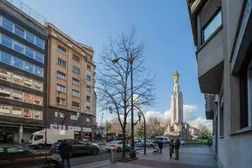 ツーリストアパートメント Gran Vía Doña Casilda Park By Next Stop Bilbao