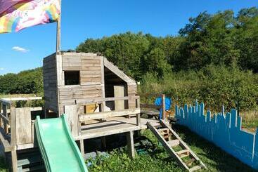 דירות לתיירים Cabane Terrasse Et Potager