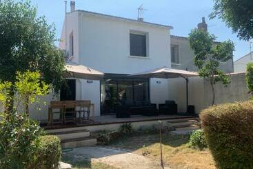 Apartamente turistice Villa Au Calme Dans Un écrin De Verdure