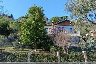 ツーリストアパートメント Villa Bersani