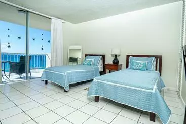 آپارتمان‌های توریست‌ها Welcome To Stunning Ocean Views At Studio 503