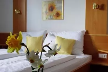 Bed and Breakfast Gartenpension Fischl