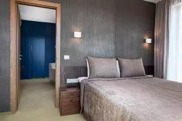 هتل Viešbutis Simpatija