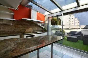 Appartements touristiques Magnifique Loft Avec Terrasse Wifi Hyper Centre