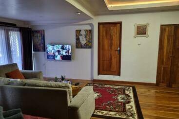 דירות לתיירים Suci S Friendly Appartment