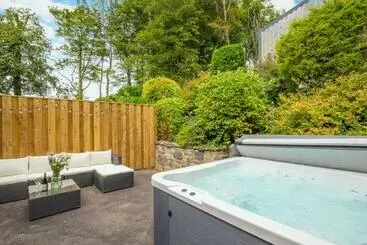 Turistihuoneistot Hafod Y Llwynog