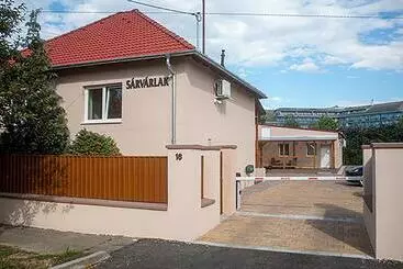 آپارتمان‌های توریست‌ها Sárvárlak Apartmanház