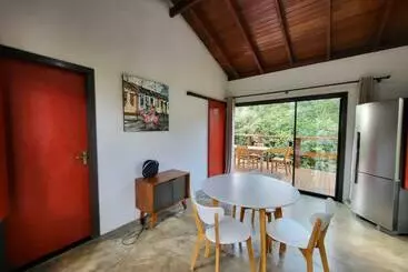 ツーリストアパートメント Toca Do Zé   Chalé Com Hidro No Centro Histórico