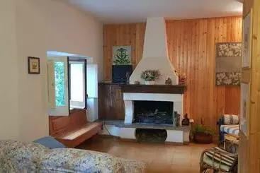 ツーリストアパートメント Villa A Camigliatello Silano