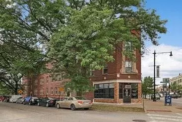 ツーリストアパートメント Modern Minimalist Studio In Portage Park