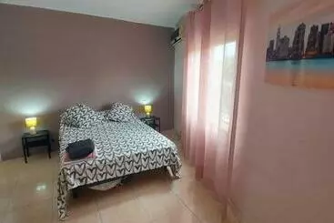 آپارتمان‌های توریست‌ها Madrid Apartament
