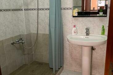 ツーリストアパートメント Appartement Rajae Pour Famille