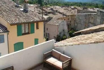 Turistihuoneistot La Miellerie De Léone