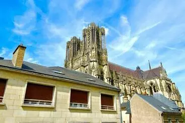 آپارتمان‌های توریست‌ها Duomo   Hypercentre Cathédrale Avec Extérieur