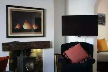 ツーリストアパートメント King St Cosy   Wood Stove & Ice Maker