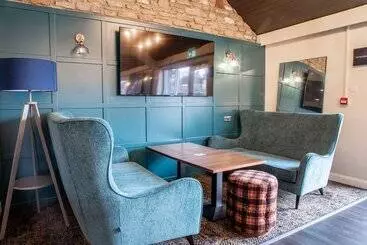 ホテル Almondsbury Inn & Lounge