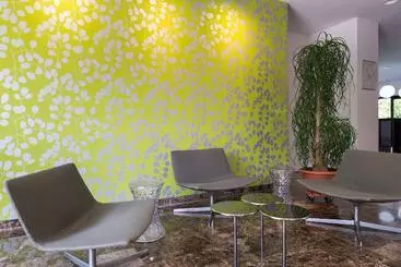 هتل Les Amandiers