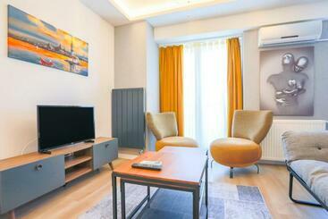 ツーリストアパートメント Comfy Flat 500 M To Uskudar Ferry Station