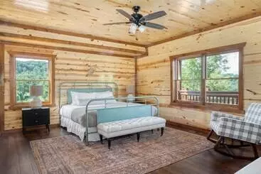 ツーリストアパートメント Wilder By Avantstay15min From Pigeon Forge, 22ppl