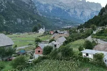 Pensiune Thethi Mountain